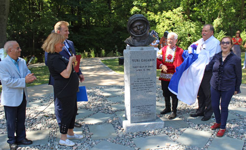 Unveiling of the Yuri Gagarin bust in the Russian Cultural Garden